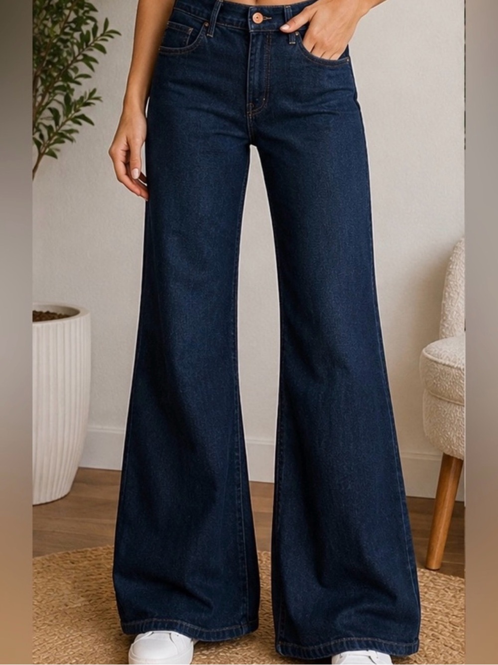 MOTHER Wide Leg Flare Jeans Women’s Size 30 ‘The Hustler Roller Sneak’